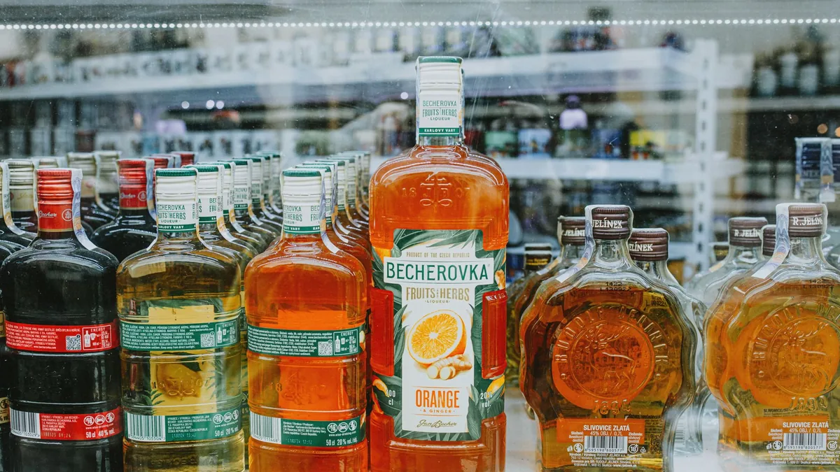 九总酒类案例